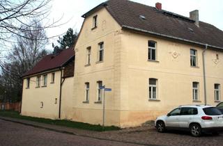 Mehrfamilienhaus kaufen in 06193 Nauendorf, neuer Kaufpreis - Mehrfamilienhaus als Einzeldenkmal im Saalekreis in Nauendorf