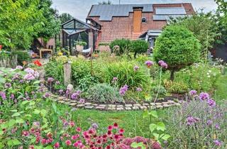 Haus kaufen in 44532 Lünen, Freistehendes Architektenhaus mit großem Garten und Einliegerwohnung in Feldrandlage