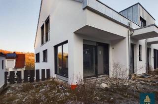 Haus kaufen in 73760 Ostfildern, Ostfildern - FAMILIENTRAUM - Neubau 2023 Reihenendhaus in begehrter Lage von Scharnhausen