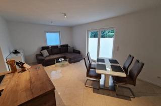 Immobilie mieten in Farmersteg 10, 15366 Hoppegarten, Moderne 3-Zimmer Wohnung mit Terrasse und WG-Möglichkeit