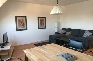 Immobilie mieten in Kreisstraße 113a, 58454 Witten, Eine sehr gepflegte, lichtdurchflutete Dreizimmerwohnung in einem ruhigen Dreifamilienwohnhaus im Stadtteil Rüdinghausen mit sehr guter Verkehrsanbindung nach Dortmund, Bochum, Wuppertal, ins Ruhrgebiet und ins Münsterland