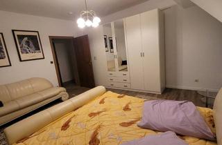 Immobilie mieten in Aufderhöher Straße 186, 42699 Solingen, Moderne Wohnung auf Zeit mitten in Solingen