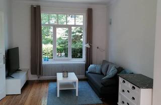 Immobilie mieten in Blankeneser Chaussee 98, 22869 Schenefeld, Erdgeschoss: Hochwertige und voll möblierte Wohnung in historischem Altbau