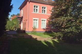 Immobilie mieten in Heinrich-Heine-Straße, 15537 Erkner, Sonnige Wohnung im Grünen mit großer Dachterrasse