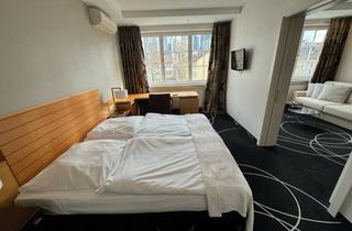 Immobilie mieten in Feuerbachstraße 14, 60325 Frankfurt, Zweiraum Deluxe Apartment Frankfurt Westend