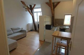 Immobilie mieten in Wilhelmstraße 2B, 91054 Erlangen, Möblierte 2-Zimmer-Dachgeschosswohnung mit Einbauküche in Erlangen