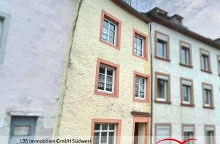 Haus kaufen in 54673 Neuerburg, Gemütliches Häuschen mit viel Potenzial
