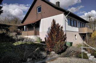 Haus kaufen in 97285 Röttingen, Haus mit Doppelgarage in ruhiger Lage