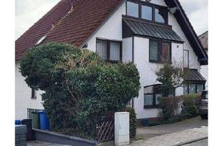 Haus kaufen in 64380 Roßdorf, Gepfl. 2-FH m. Einliegerwhg., 2 Terr., Gart., Balk., 2 Stellpl. in gehobener Wohnl. v. Roßdorf