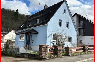 Einfamilienhaus kaufen in 74821 Mosbach, Platz für neue Wohnideen! Gemütliches Einfamilienhaus m. 2 Garagen in guter Lage