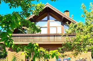 Villa kaufen in 71706 Markgröningen, Gepflegte Landhausvilla im alpenländischen Stil mit großem Garten!