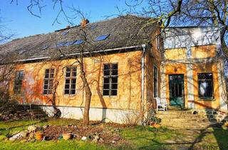 Haus kaufen in 17111 Kletzin, Dr. Lehner Immobilien NB -Denkmalgerecht saniertes Gutshaus mit Park und Teich