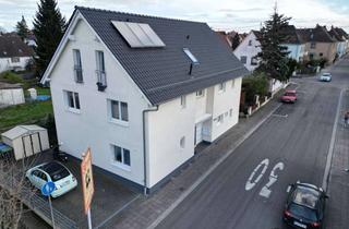 Wohnung kaufen in Schneiderstraße 14a, 76829 Queichheim, 3-ZKB Dachgeschosswohnung mit Balkon