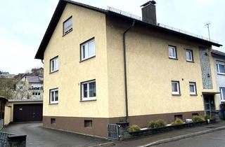 Haus kaufen in 76327 Pfinztal, KLEINSTEINBACH - interessantes 2 Familienhaus mit einer Werkstatt - 3 Garagen und Ausbaureserve !