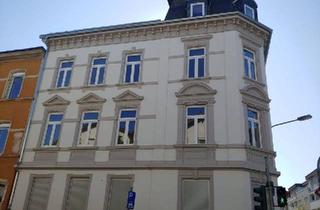 Wohnung kaufen in 63071 Offenbach am Main, Offenbach am Main - Sanierte 3 Zimmer Altbauwohnung, Nähe Wilhelmsplatz