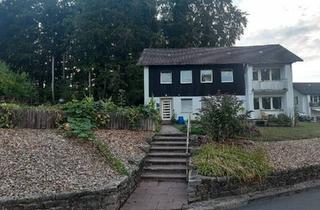 Haus kaufen in 37632 Eschershausen, Eschershausen - 2-Familien-Haus mit Garten, provisionsfrei vom Eigentümer