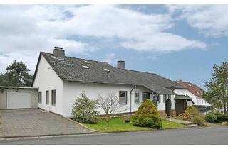 Haus kaufen in 34305 Niedenstein, Bungalow auf über 2.100 m² Grundstück in Fernblicklage Niedenstein-Ermetheis