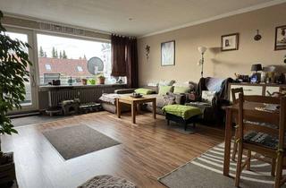 Wohnung kaufen in 23560 Moisling, Renditeobjektsucher aufgepasst! Großzügige 2- Zimmerwohnung mit Balkon in Lübeck