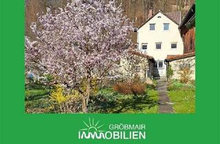 Haus kaufen in 82515 Wolfratshausen, Wolfratshausen - Perle im Dornröschenschlaf mit Bootsanleger