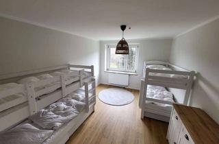 Wohnung kaufen in 09484 Oberwiesenthal, Komplett sanierte und hochwertige Ferienwohnung in Oberwiesenthal