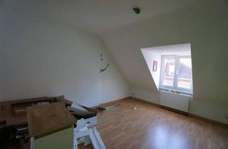 Wohnung mieten in 68169 Neckarstadt-West, Helle 1-Zimmer-Dachgeschosswohnung zu vermieten!