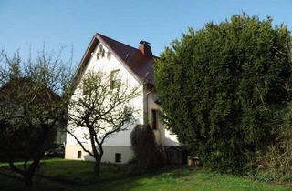 Einfamilienhaus kaufen in 06571 Roßleben, Freistehendes Einfamilienhaus in ruhiger Lage von Roßleben zu verkaufen