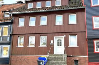 Haus kaufen in Zehntnerstr. 25, 38678 Clausthal-Zellerfeld, Sanierungsbedürftiges Reihenmittelhaus mit Hintergebäude