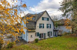 Gewerbeimmobilie kaufen in 51643 Gummersbach, Kurzfristig frei: Wohn-/Geschäftshaus: 1 Gewerbe- + 2 Wohneinheiten, Doppelgarage + 7 Stellplätze