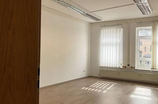 Büro zu mieten in Neundorfer Straße 30, 08523 Dobenau, PL Zentrum Büro/Praxis 4,5 Zimmer
