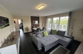 Wohnung kaufen in 42653 Solingen-Mitte, Lichtdurchflutete Wohnung mit großem Balkon, 2 Stellplätzen und weiteren Extras
