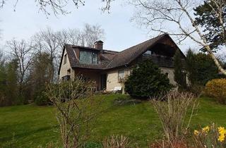 Haus kaufen in 37077 Göttingen, Göttingen - Der Traum vom Eigenheim in bevorzugter Lage! Gepflegtes Zwei-Familienhaus in Ortsrandlage!