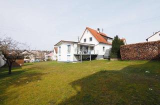 Haus kaufen in 89160 Dornstadt, Dornstadt - *** Schönes Zweifamilienhaus in exponierter Lage ***
