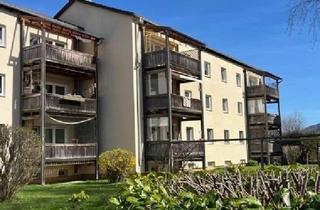 Wohnung kaufen in 83224 Grassau, Grassau - Preiswerte, sehr ruhig gelegene sanierte 4 Zimmerwohnung mit großem Balkon