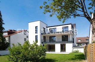 Wohnung kaufen in Schützenhüttenweg 77, 60598 Sachsenhausen-Süd, Wunderschöne kernsanierte Erdgeschosswohnung mit großem Garten