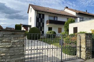 Haus kaufen in 63743 Schweinheim, Zweifamilienhaus in beliebter Wohnlage von Aschaffenburg - Schweinheim