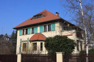 Haus kaufen in Mozartstraße, 01445 Radebeul, Traumhaftes "Kleinod" mit großem Grundstück in Radebeul zu verkaufen