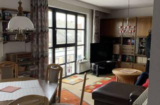 Wohnung kaufen in 67547 Worms, Geschmackvolle und geräumige Wohnung mit zwei Zimmern sowie Balkon und EBK in Worms