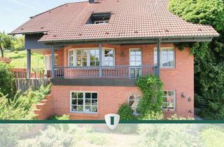 Einfamilienhaus kaufen in 97274 Leinach, Geräumiges Einfamilienhaus mit Panoramablick ins bezaubernde Leinachtal!