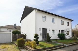 Doppelhaushälfte kaufen in 86199 Augsburg, Idyllisches Wohnen in unmittelbarer Nähe der westlichen Wälder - DHH in gepflegtem Zustand
