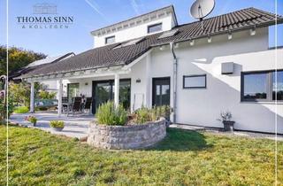 Einfamilienhaus kaufen in 74177 Bad Friedrichshall, Bad Friedrichshall - Traum in Weiß - Repräsentatives Einfamilienhaus in naturnaher Feldrandlage !