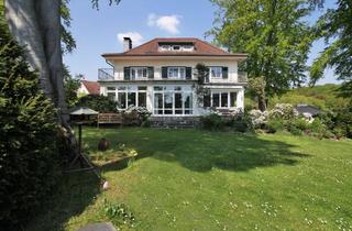 Villa kaufen in 53343 Wachtberg, Traumhaft schöne Villa mit parkähnlichem Grundstück