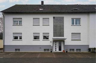 Wohnung kaufen in 33104 Paderborn, Investieren Sie in Zukunft: Zentral gelegene Dachgeschosswohnung in Sennelager