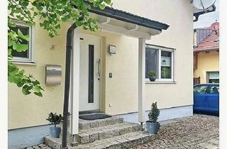 Haus kaufen in 85464 Finsing, Perfektes Haus: ca. 179 m2 Nfl.*Liebe zum Detail und kein Renovierungsbedarf*Terrasse, Garten