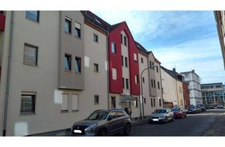 Wohnung kaufen in 67063 Friesenheim/Nord, Erstbezug nach Renovierung! geräumige 2-Zimmer-DG-Wohnung mit Loggia in LU-Friesenheim BASF-Nähe