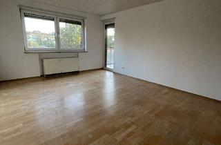 Wohnung kaufen in 93077 Bad Abbach, Gut aufgeteilte 4,5-Zimmer-Wohnung mit Balkon und Garage !