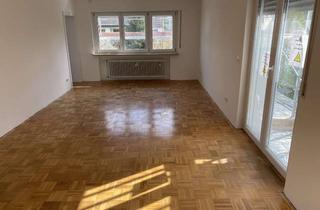 Wohnung mieten in Fritz-Schubert-Ring 36, 63486 Bruchköbel, Umfassend renovierte 5ZW-Wohnung im 1. OG mit Südbalkon