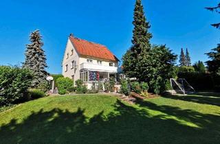 Einfamilienhaus kaufen in 38300 Wolfenbüttel, Wolfenbüttel - Geräumiges 7-Zimmer-Einfamilienhaus mit großem gepflegten Garten