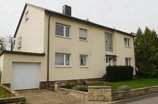 Haus kaufen in 74248 Ellhofen, Ellhofen - Gepflegtes Zweifamilienhaus mit Garage in Ellhofen