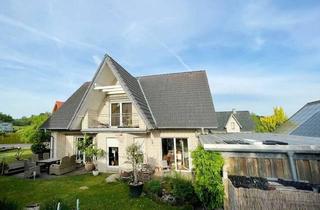 Haus kaufen in 49328 Melle, Melle - Großes freistehendes Ein-Zweifamilienhaus mit Garage in schöner Wohnlage!