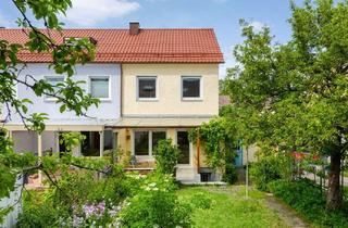 Wohnung kaufen in 86179 Haunstetten, Attraktive 3,5 Zimmer mit Garten - Wohnen im eigenen Haus